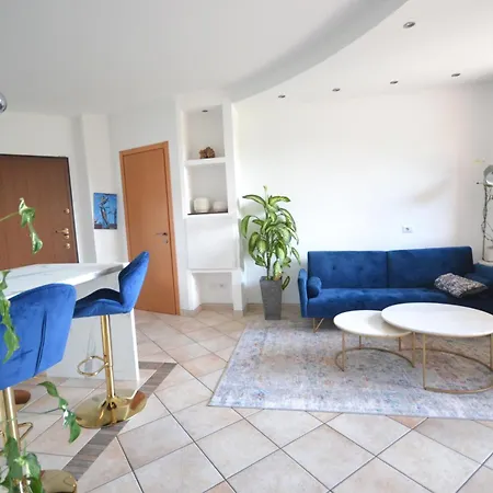 Apartamento Casa Leali - Con Giardino Privato E Barbecue Mozzate Exterior foto